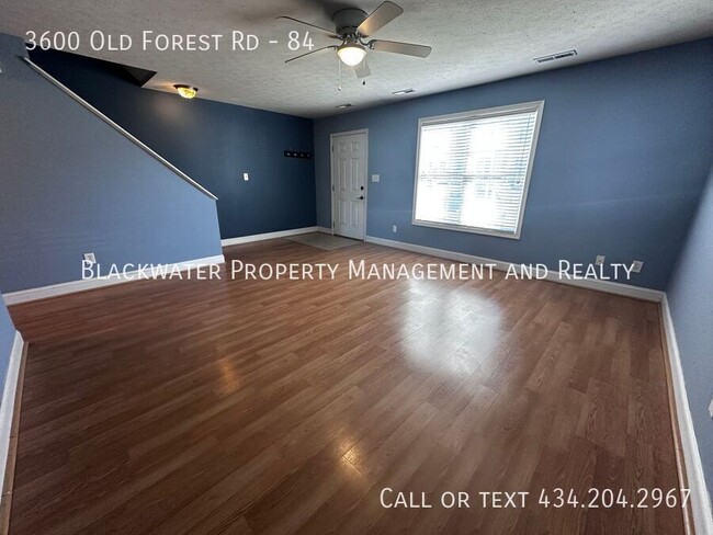 Building Photo - 3 Bedroom Townhome in Sterling Park!