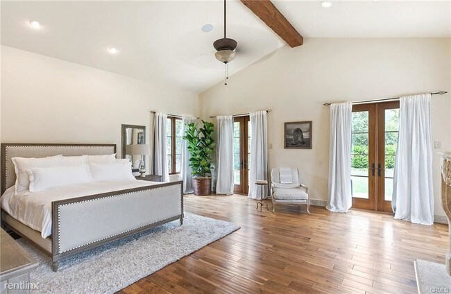 Building Photo - 5 br, 6.5 bath House - 23 Blue Grass