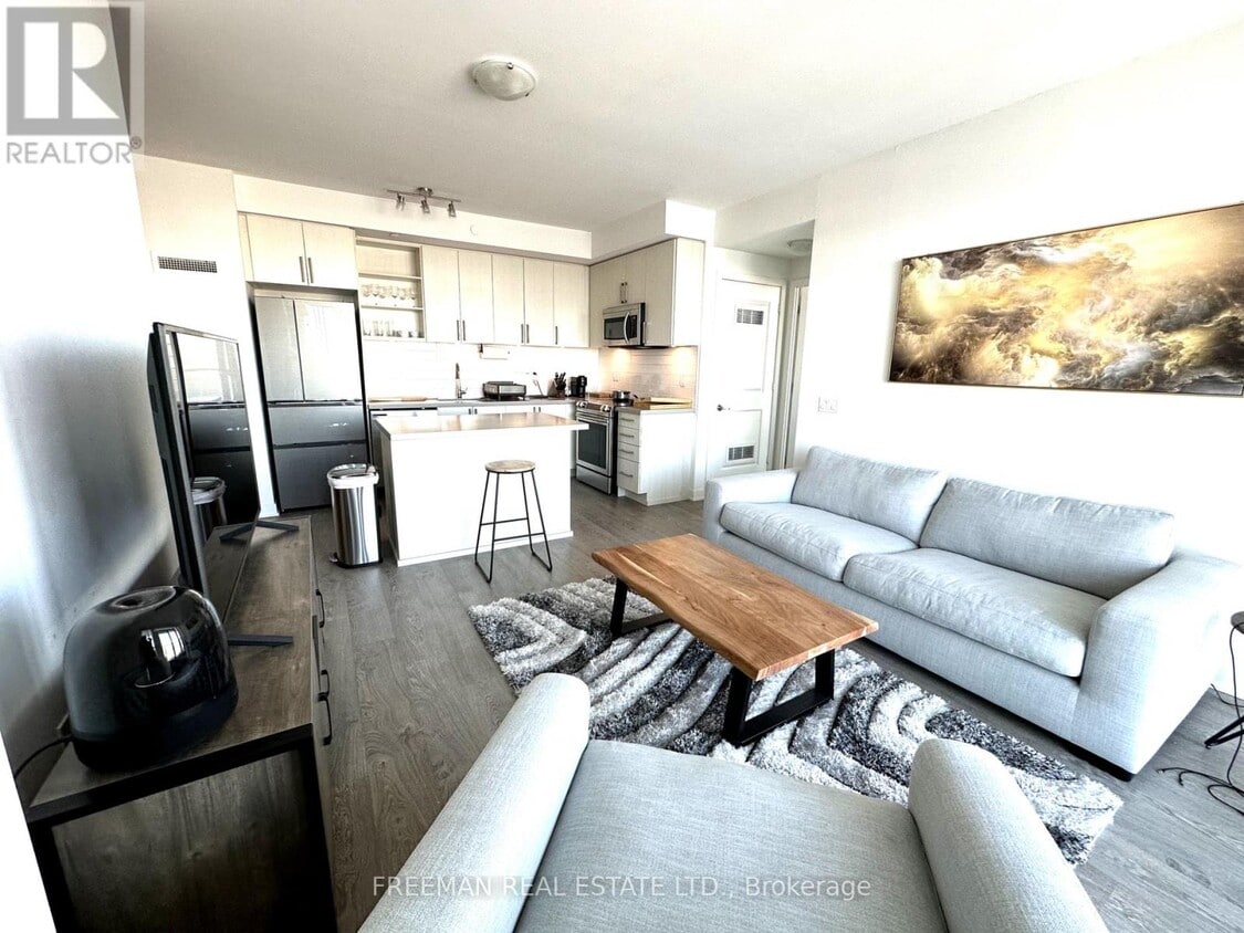 Photo principale - 4699-4699 Glen Erin Dr