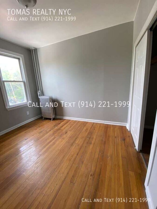 Foto del edificio - 74 Glenwood Ave