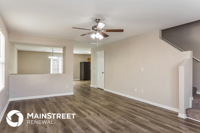 Building Photo - 138 Whitestone Dr NE