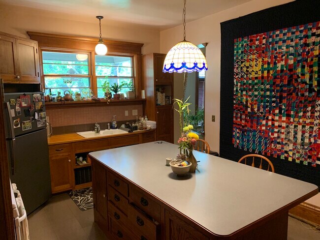 Cocina - 1829 13th Ave S