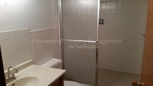 Foto del edificio - 3710 Kovarik Ln