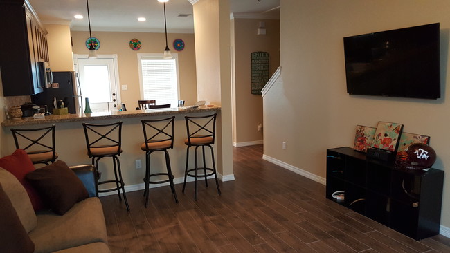 Foto del edificio - Copper Creek Condos