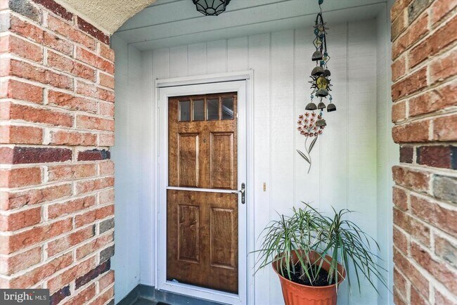 Foto del edificio - 3814 Woodlawn Ct