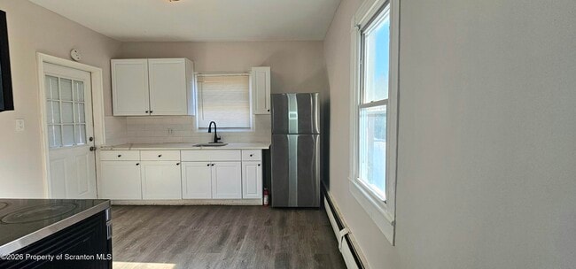 Foto del edificio - 315 Aswell Ct