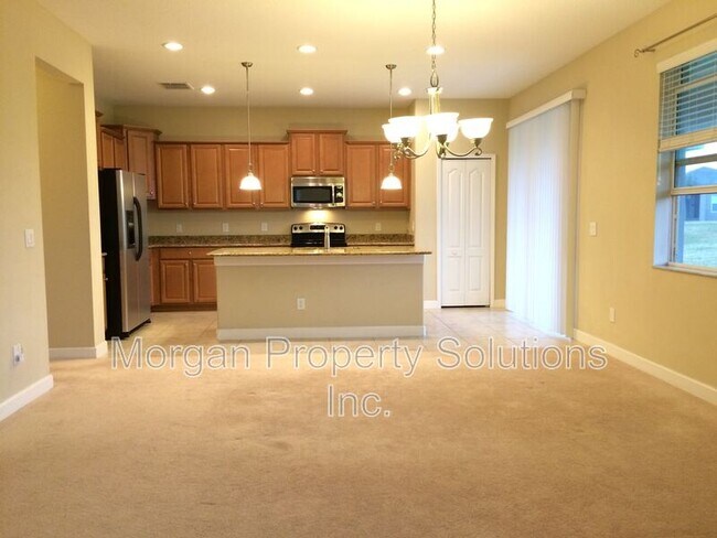 Foto del edificio - 14131 Queenside St
