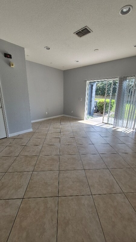 Foto del edificio - 10450 Manderley Way