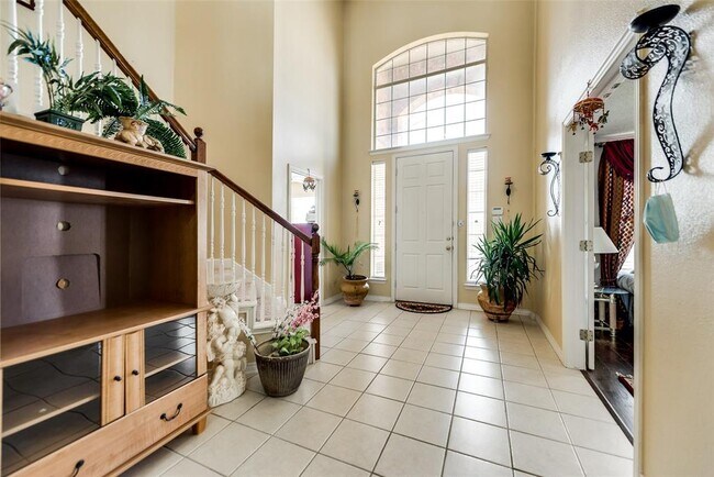Building Photo - 8132 Bent Tree Springs Dr