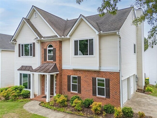 Building Photo - 702 Ashley Glen Ln