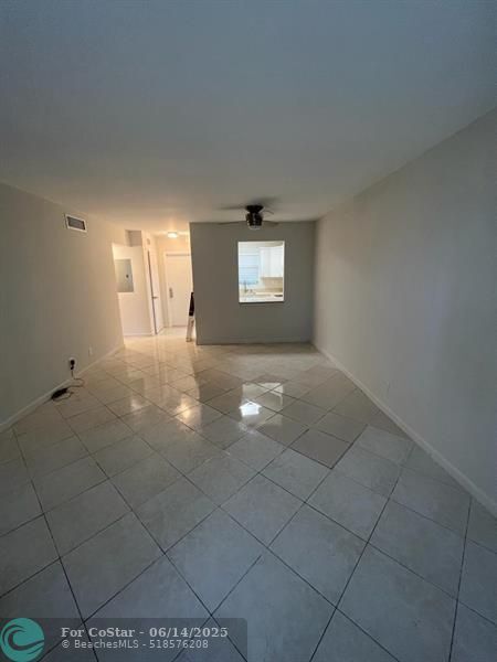 Foto del edificio - 540 SE 2nd Ave