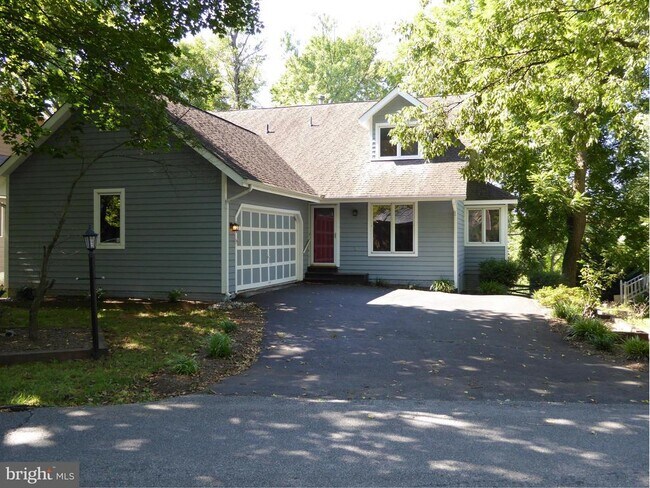 Foto del edificio - 308 Loudoun St SW