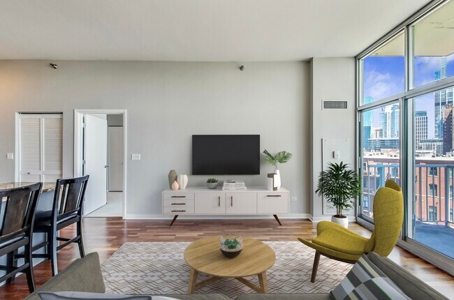 Living Room - 1600 S Indiana Ave