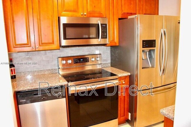 Foto del edificio - 5181 Kim Ct