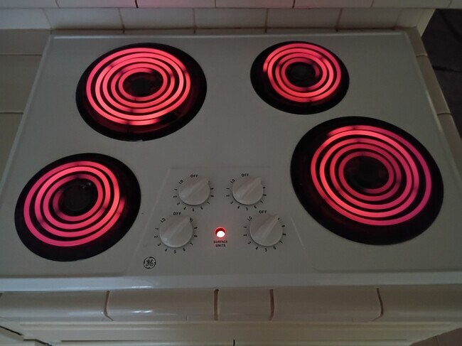 #2 #2 cocina - Alethea Apartments