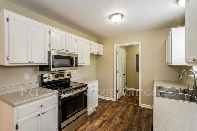 Foto del edificio - 103 Shelby Ct