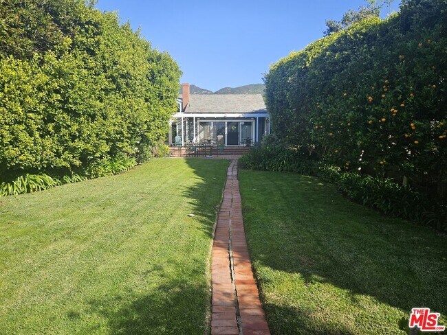 Foto del edificio - 30838 Broad Beach Rd