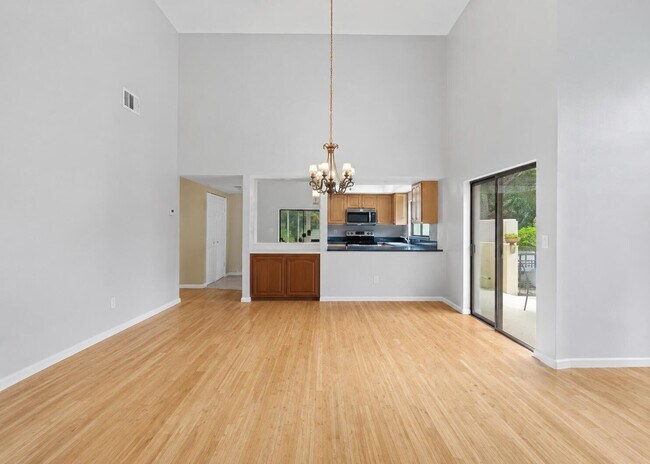 Foto del edificio - 3130 Kingswood Terrace