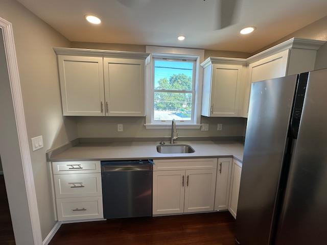 Building Photo - Large 1 Bedroom in Duplex Near XU and UC