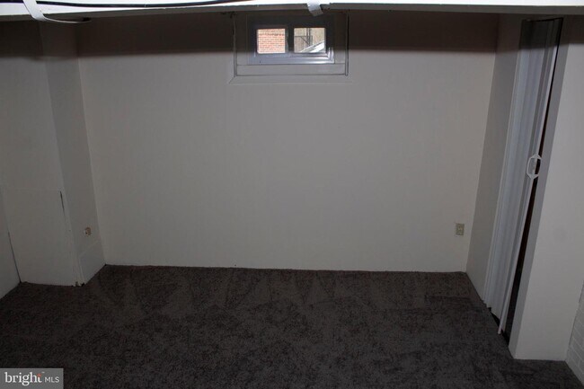 Building Photo - 5639 Belle Ave