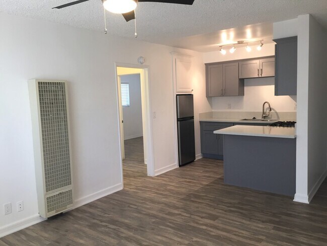 Interior Photo - Eden Roc Apartments