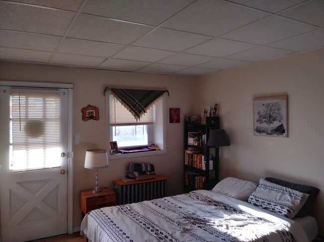 Foto del edificio - 3454 Sunnyside Ave