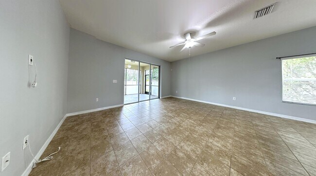 Foto del edificio - 6801 46th Ln N