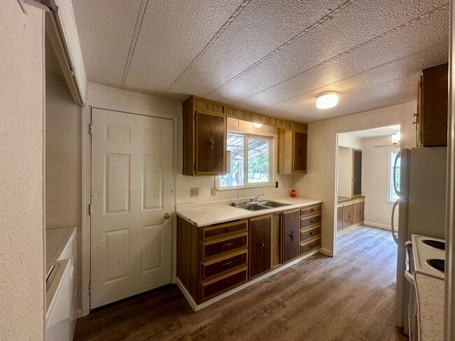 Building Photo - Rural Living at Its Finest – 2 Bedroom, 1 Bath Home in Keno