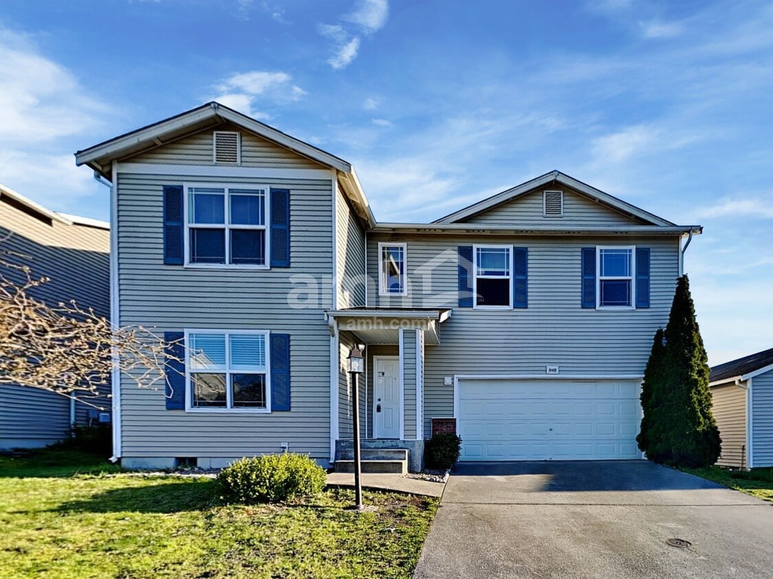 Primary Photo - 10418 192nd Street Ct E