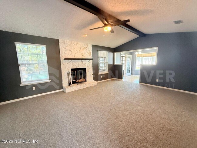 Foto del edificio - 2285 Richard Lee St