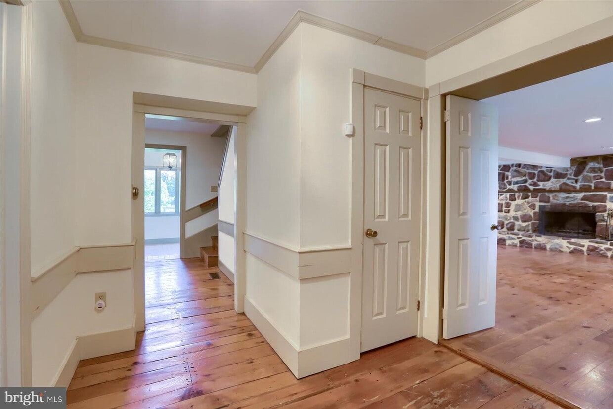 4551 Colebrook Rd, Hershey, PA 17033 House Rental in Hershey, PA