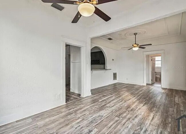 Foto del edificio - 1913 W Lemon St