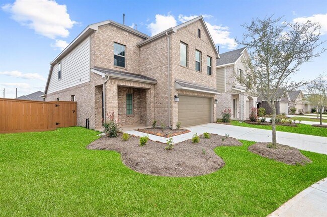 Building Photo - 21607 Sandy Dune Dr
