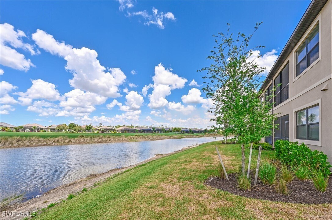 Foto del edificio - 9389 Pocida Ct