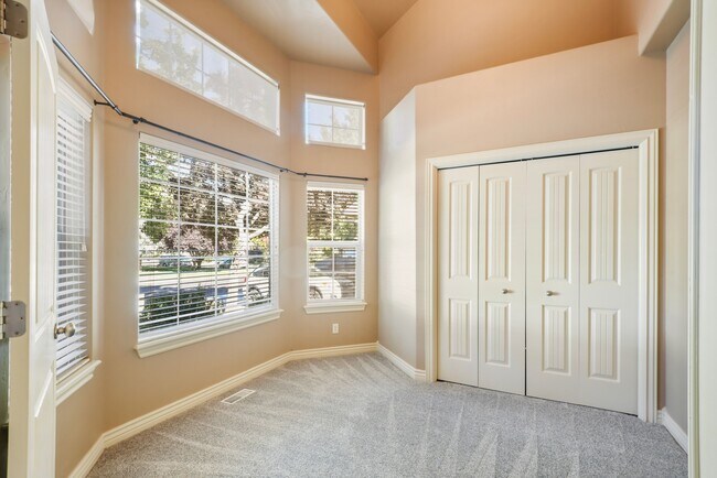 Foto del edificio - 5124 N Spangle Ave