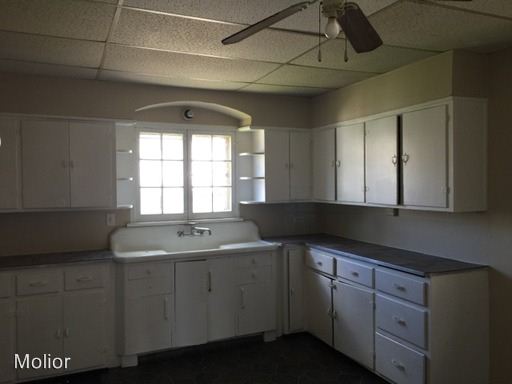 Foto del edificio - 496 E Amherst St