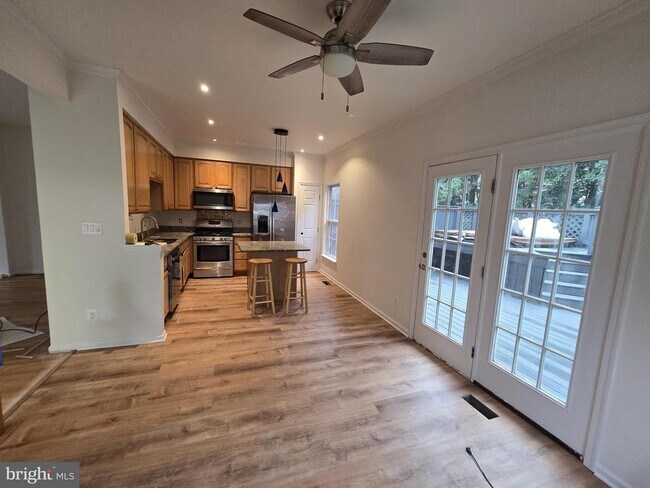 Foto del edificio - 14134 Darkwood Cir