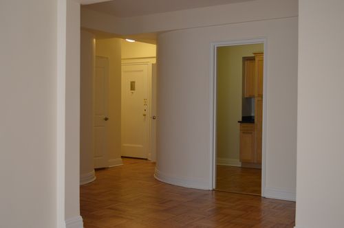 Foto del edificio - 115 E 92nd St