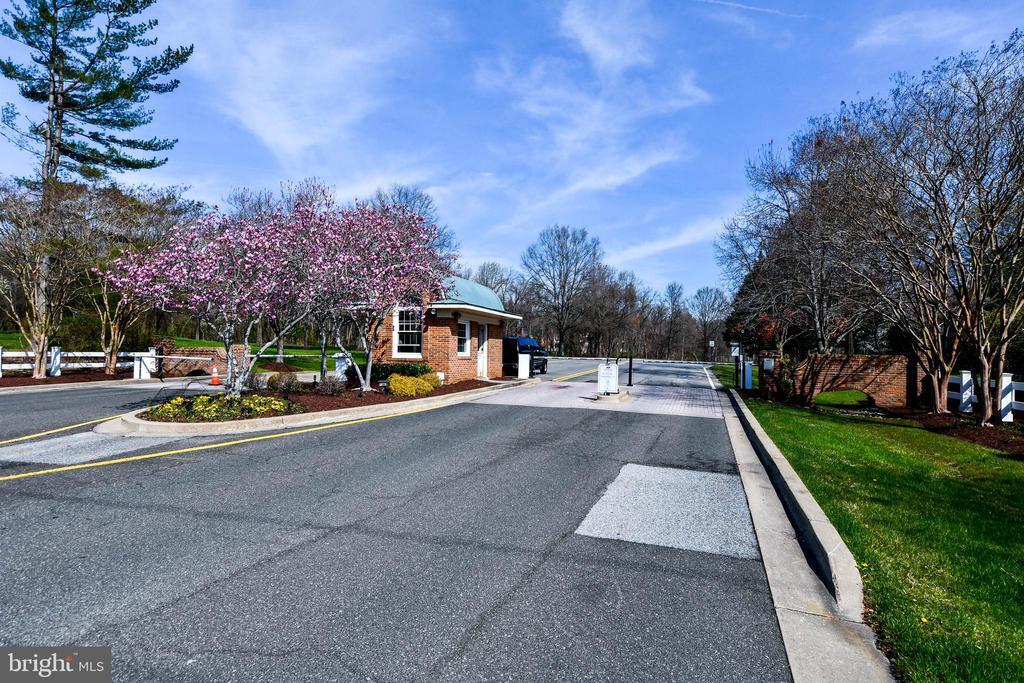 3300 Spriggs Request Way, Bowie, MD 20721 Townhome Rentals in Bowie