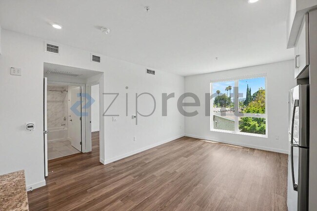 Foto del edificio - Unit 310
