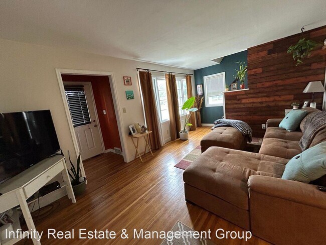 Foto del edificio - 3 br, 1 bath House - 1507 7th Ave NW