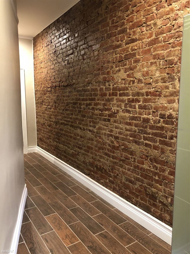 Building Photo - 3 br, 1 bath  - 335 Linden Blvd