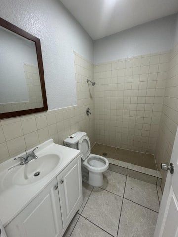 Foto del edificio - 623 SW 10th St