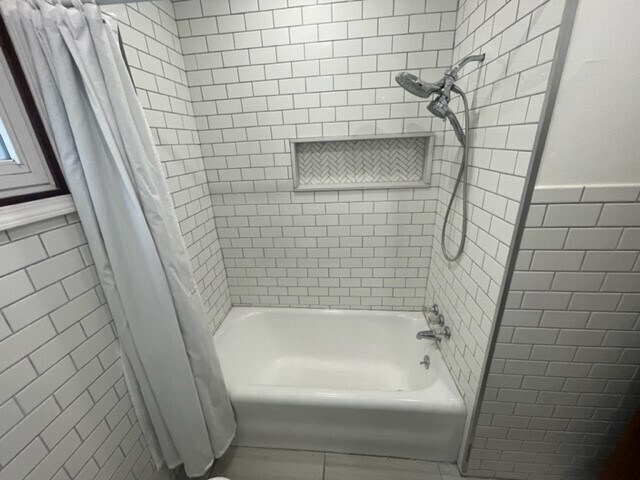 Bathroom - 308 Choate Ave