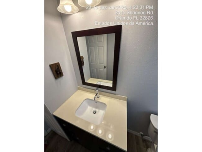 Building Photo - 1 bedroom 1 bathroom duplex in Orlando