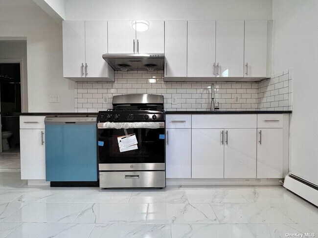 Foto del edificio - 25-21 32nd St