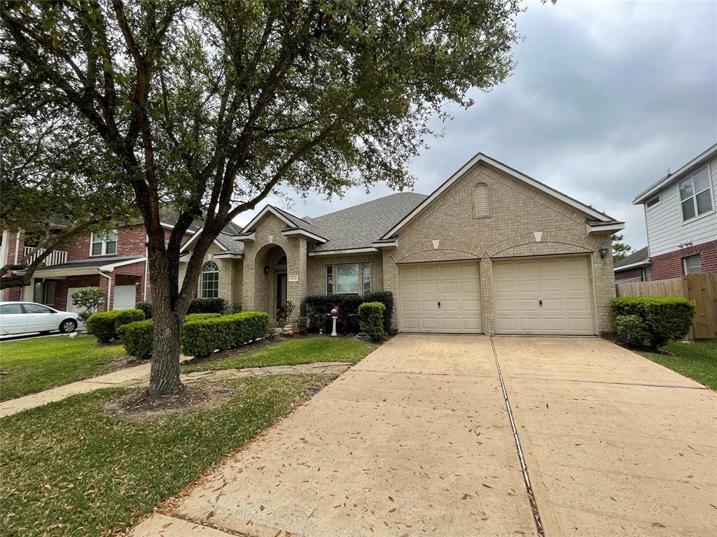 11312 Softbreeze Ct, Pearland, TX 77584 House for Rent in Pearland