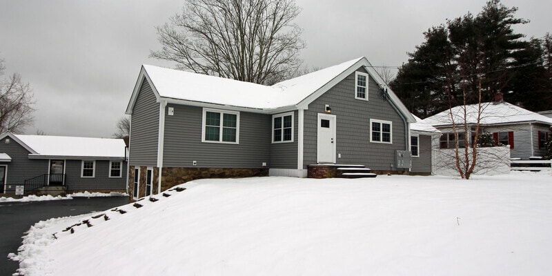 Primary Photo - 73 Main St, Sturbridge