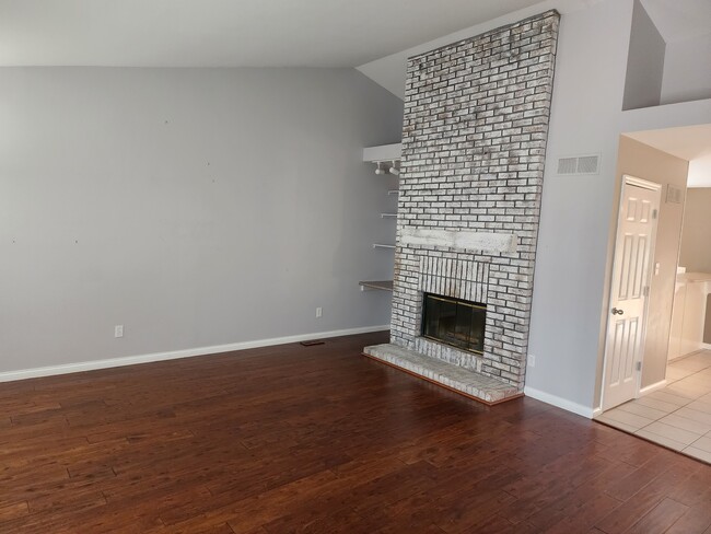 Living Room - 806 Barbara Ann Ln