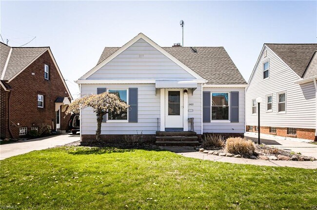 Foto del edificio - 6401 Dellbank Dr